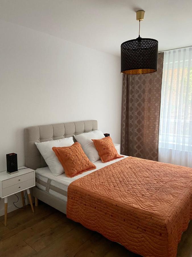 Green Sofa Apartment Вроцлав Екстериор снимка