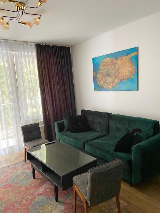 Green Sofa Apartment Вроцлав Екстериор снимка